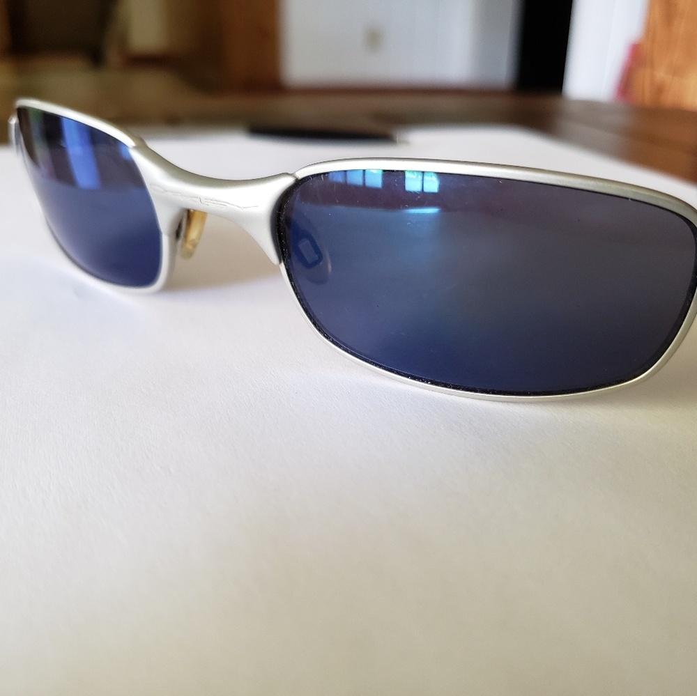 Oakley Sungalsses